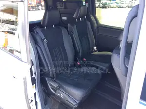 Toyota Esquire GI PREMIUM NON-HY 2021