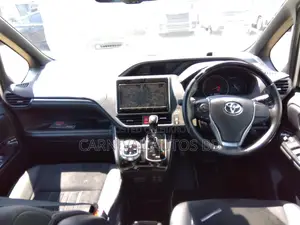 Toyota Esquire GI PREMIUM NON-HY 2021