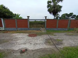 প্লে-লটের কাছে, সেক্টর ২৫-এ ৫ কাঠা জমি