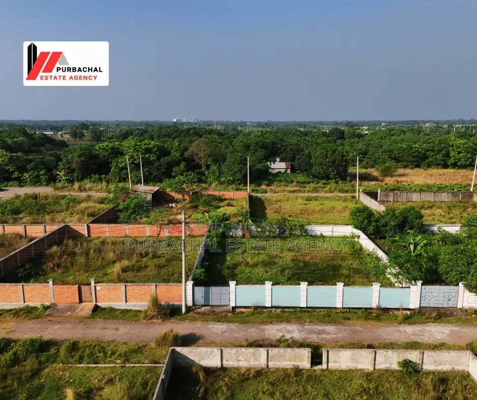 Front Lake View, 5 Katha Plot In Sec#22