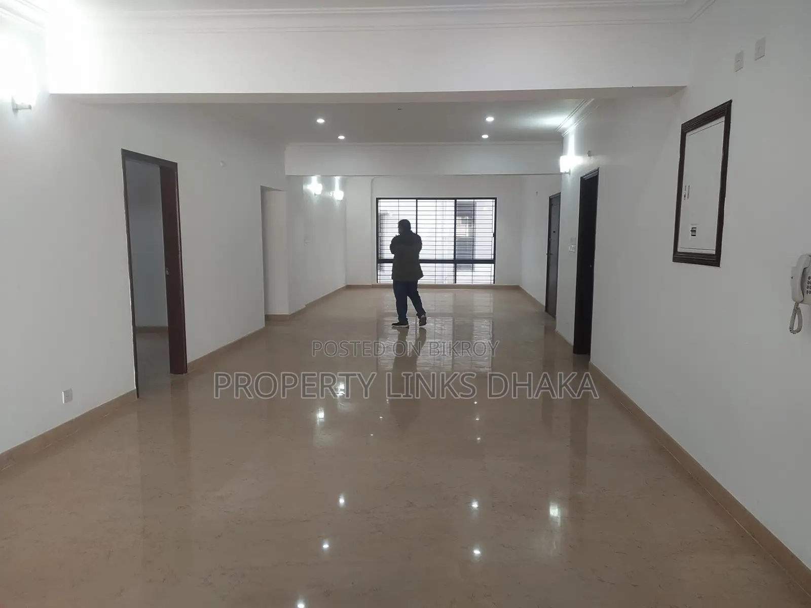 Unfurnished flat for Rent in Gulshan