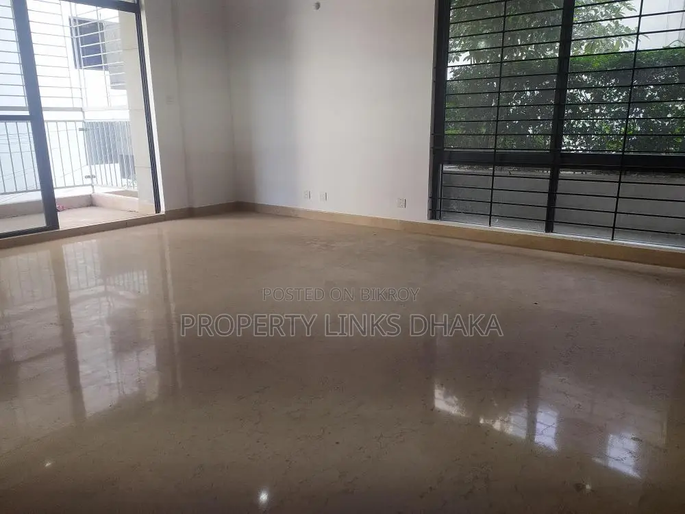 Unfurnished flat for Rent in Gulshan