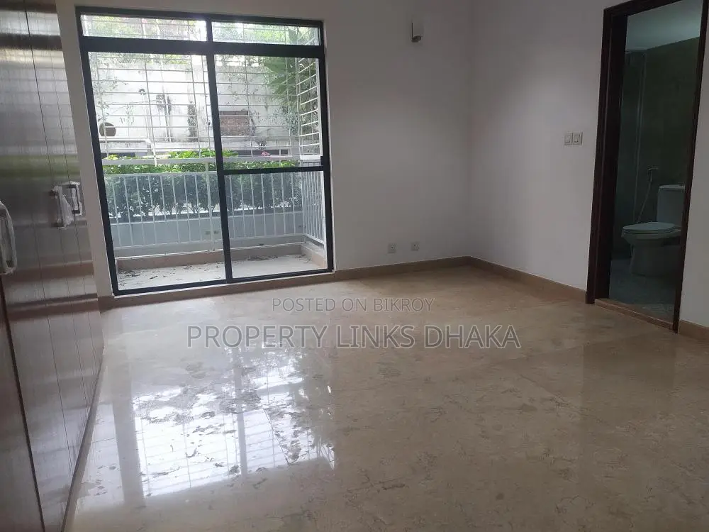Unfurnished flat for Rent in Gulshan