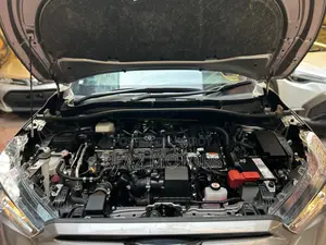 Toyota Corolla Cross BRONZE / 2022