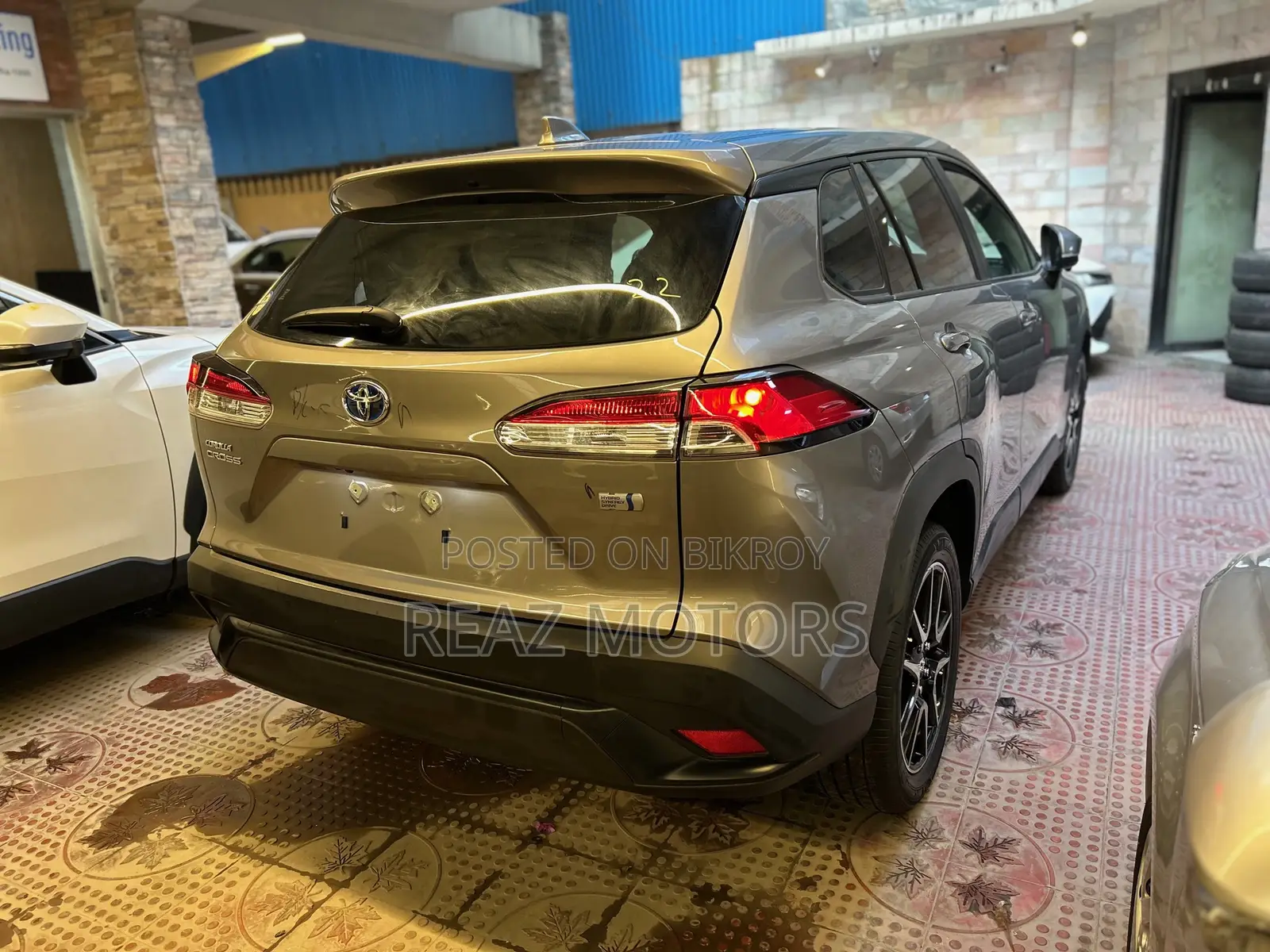 Toyota Corolla Cross BRONZE / 2022