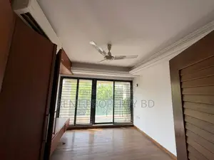 বারিধারা ডিপ্লোম্যাটিক জোনে ৩৭০০ বর্গফুটের বিলাসবহুল আনফার্নিশড ফ্ল্যাট ভাড়া হবে