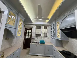 বনানীতে ৩,১০০ বর্গফুটের বিলাসবহুল ফুল ফার্নিশড ফ্ল্যাট ভাড়া হবে