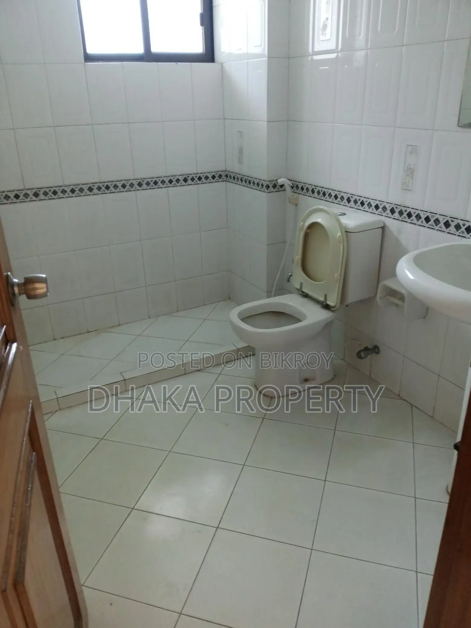 Good quality 3 bed flat for rent