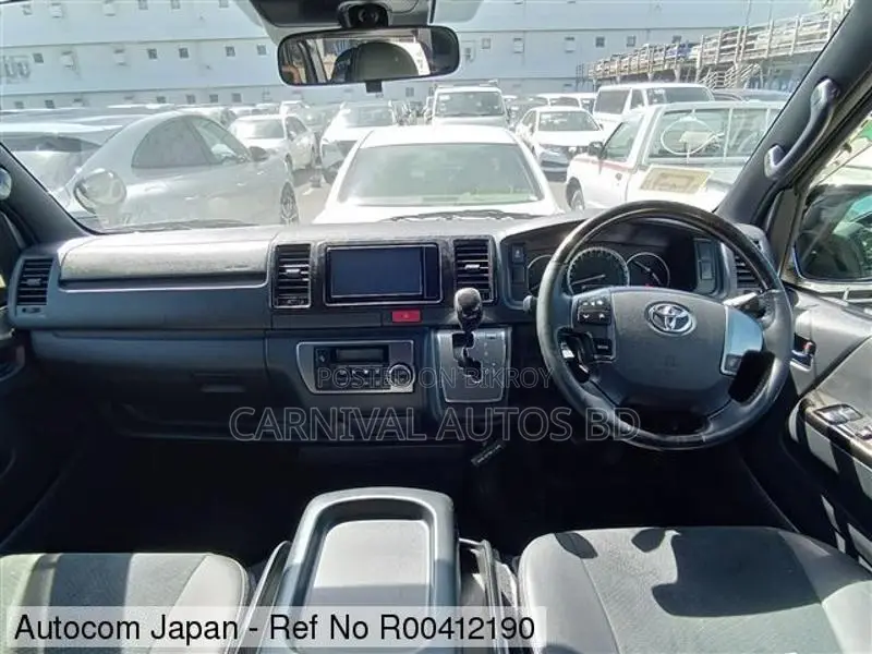 Toyota Hiace SUPER GL DARK PRIME 2020