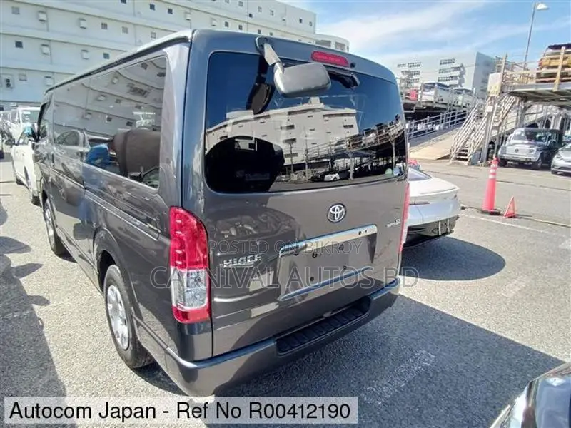 Toyota Hiace SUPER GL DARK PRIME 2020