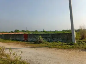 সেক্টর ১০-এ ১০০ ফুটের কাছে, দক্ষিণমুখী ৫ কাঠার প্লট