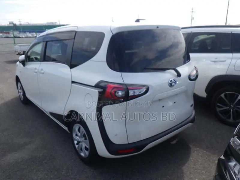 Toyota Sienta G SAFETY PACKAGE 2020