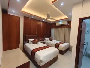 ক্রেডেন্স ফুল ফার্নিশড অ্যাপার্টমেন্ট ভাড়া