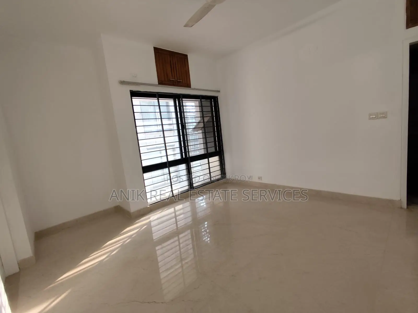 Swmming Pool Gym 4500 Sft Semi Farnised Flat Rent In Gulshan North
