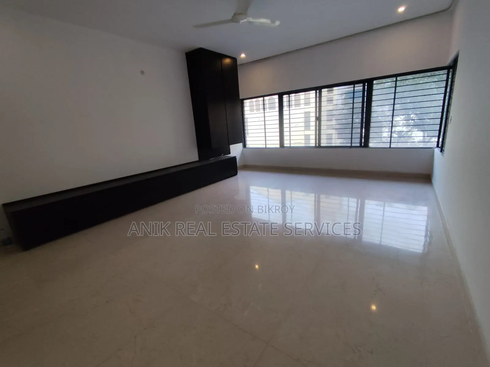 Swmming Pool Gym 4500 Sft Semi Farnised Flat Rent In Gulshan North