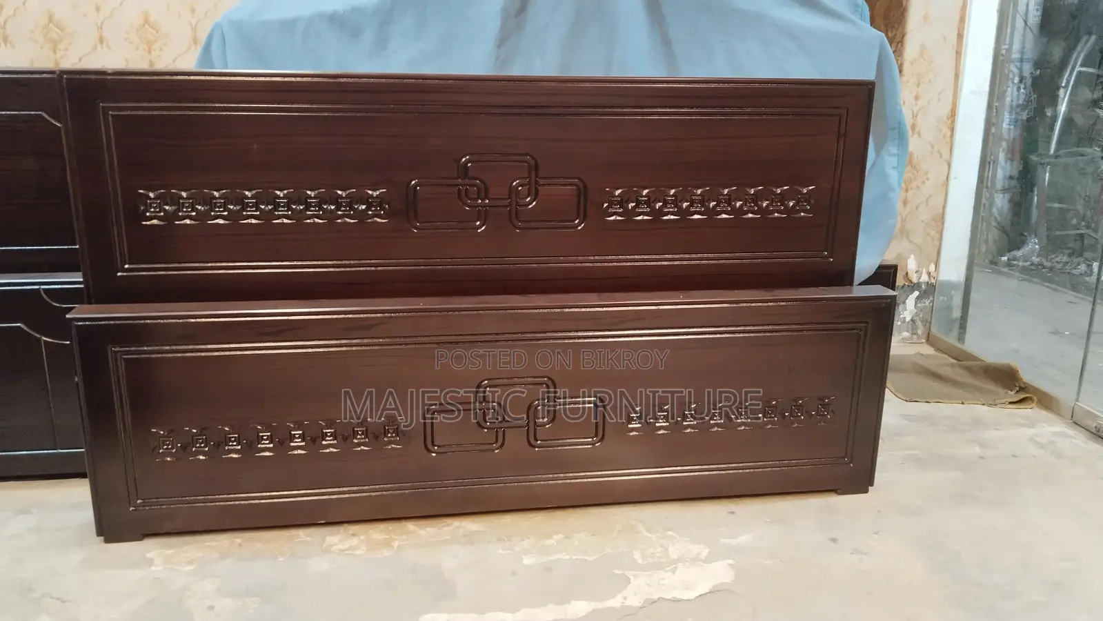 BED 5/7 & 6/7 FEET. M # 7456