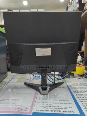 Gigasonic 17" Monitor with Warranty