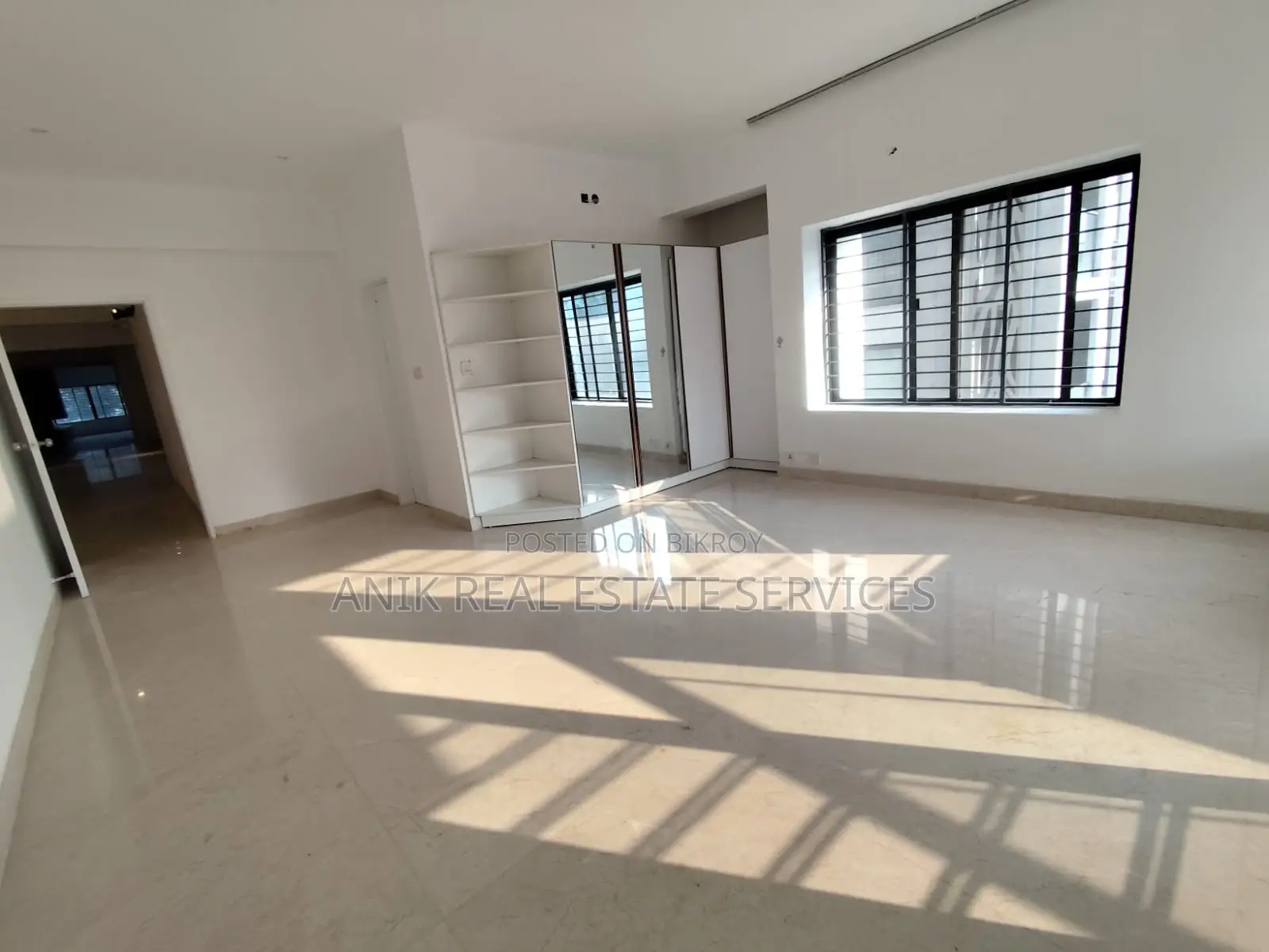 Swmming Pool Gym 4500 Sft Semi Farnised Flat Rent In Gulshan North