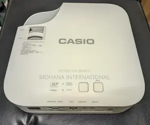 Casio Xj -V2 Laser projector