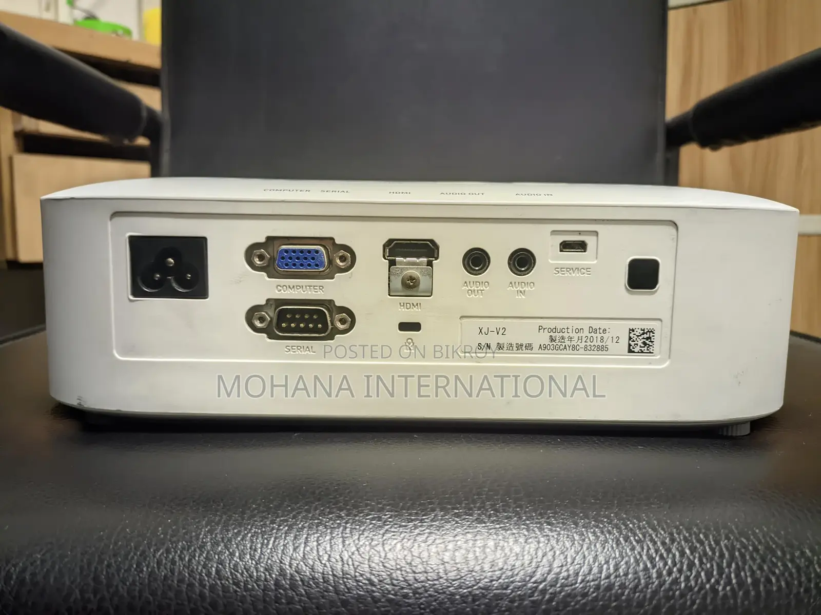 ক্যাসিও Xj -V2 লেজার প্রজেক্টর