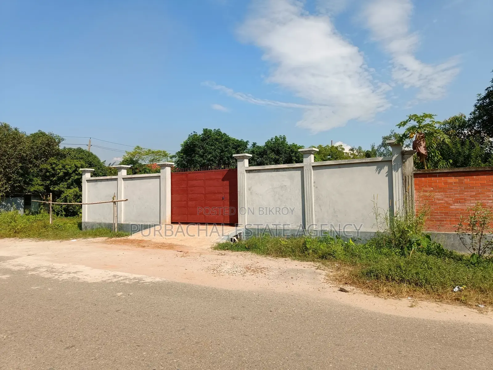 Near 100ft, 3 Katha Plot In Sec#25