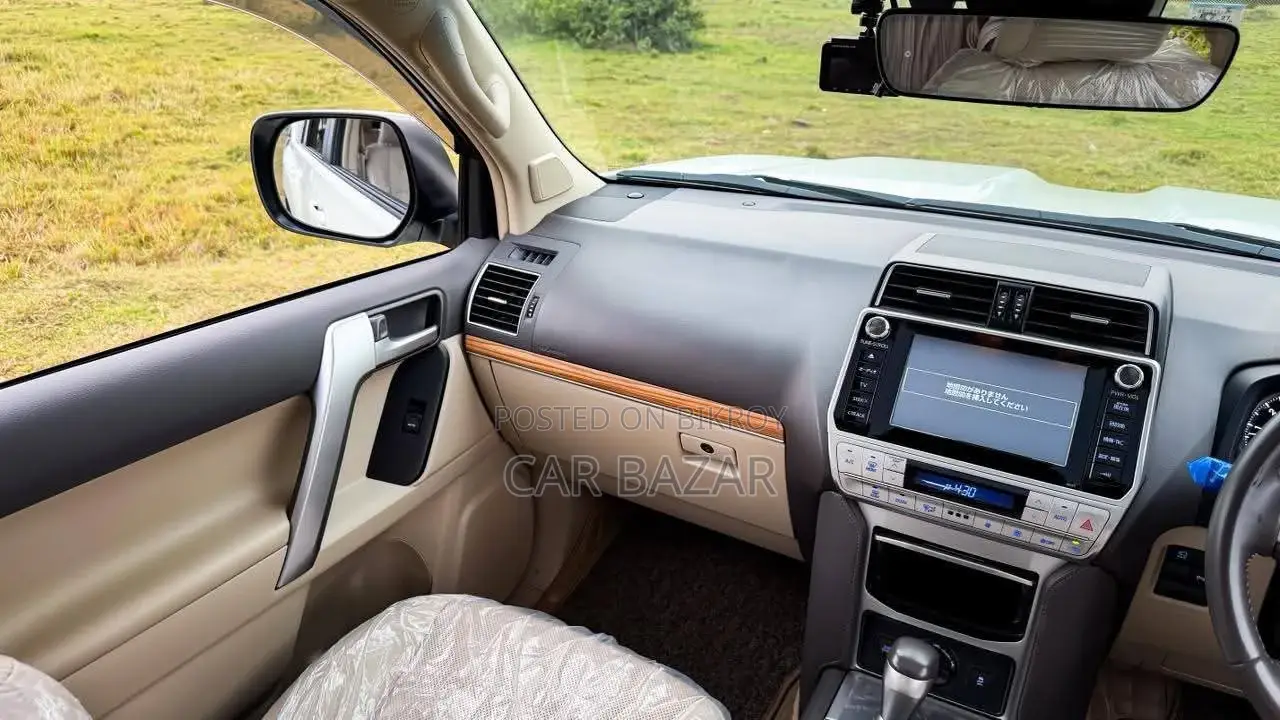 Toyota Prado Tx 7Seat Sunroof 2020