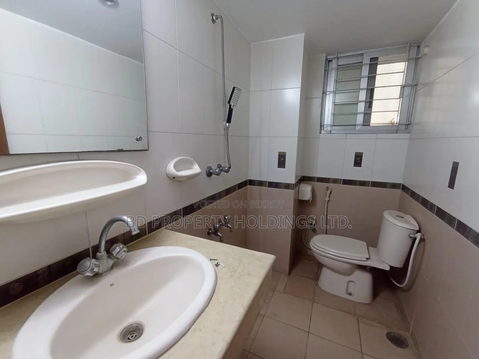 2000 SQFT Luxurious Ready Flat for Rent in Uttara