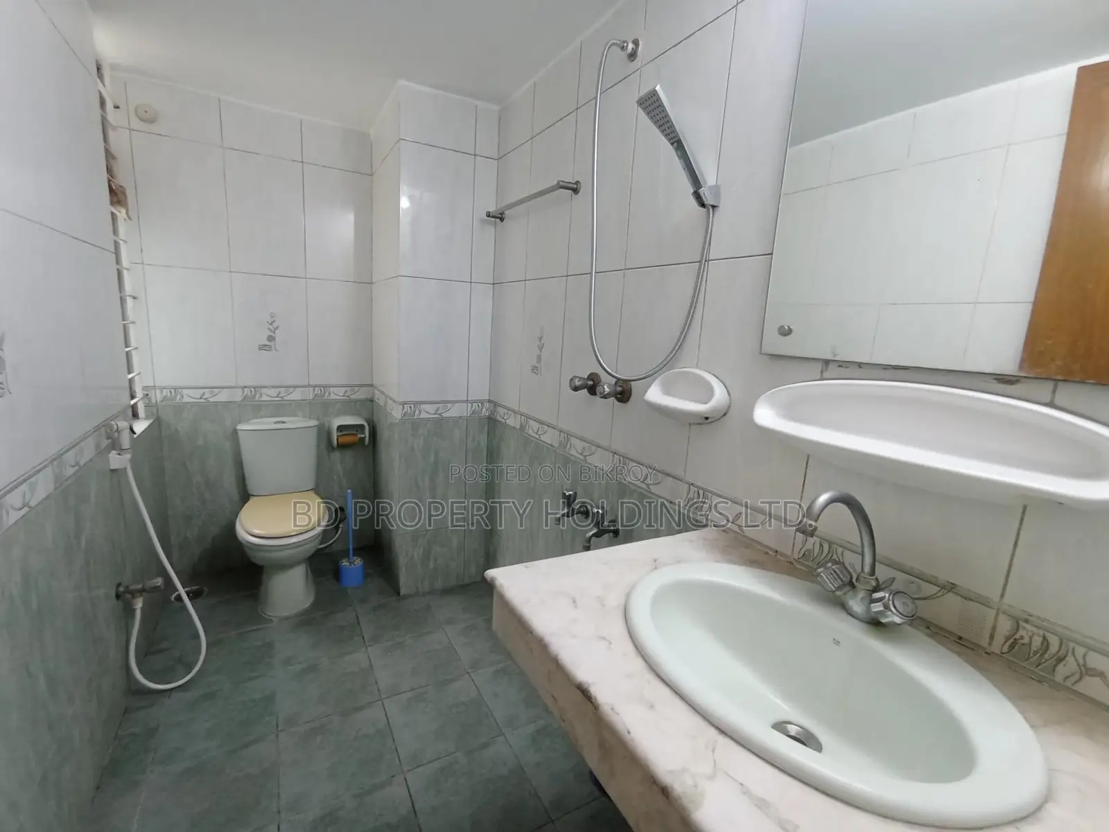 2000 SQFT Luxurious Ready Flat for Rent in Uttara