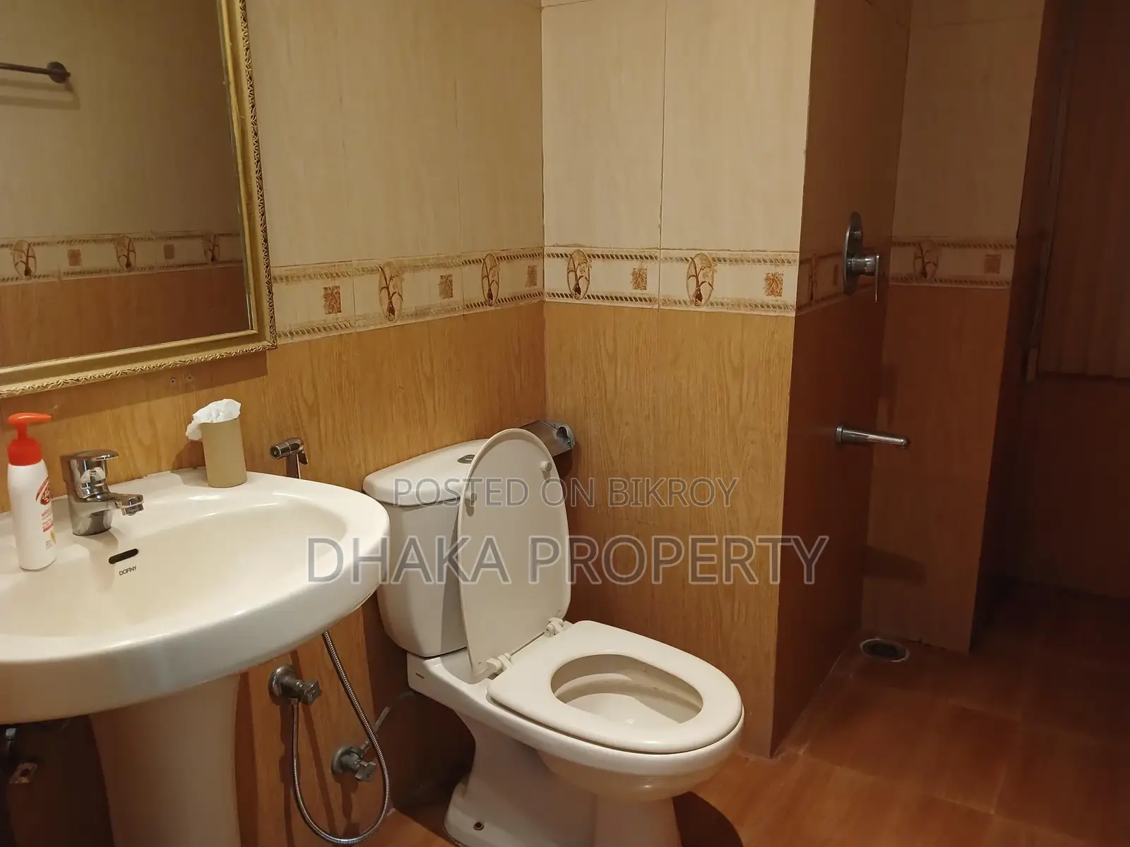 3200sqFt.Gymnasium_3Bed 2Parking Luxury Apartment Rent at Gulshan 2