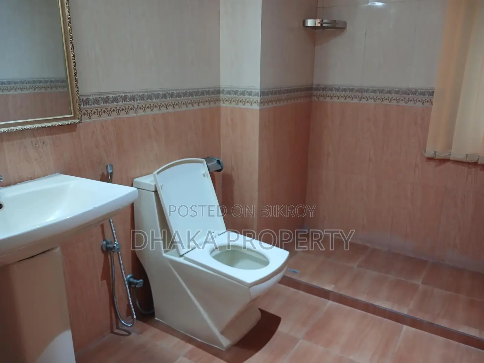 3200sqFt.Gymnasium_3Bed 2Parking Luxury Apartment Rent at Gulshan 2