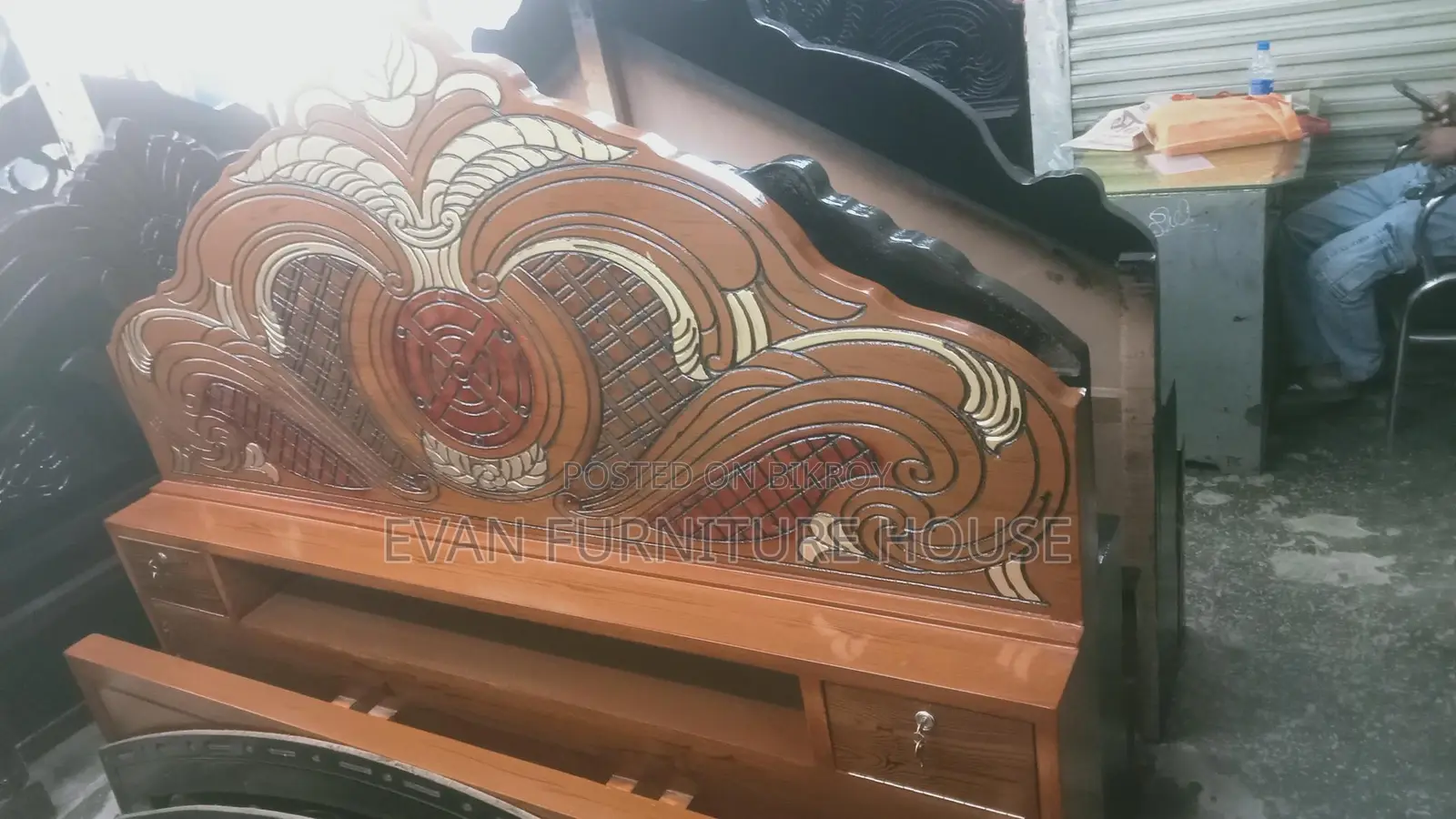 Large Size Diamond Flat Bed