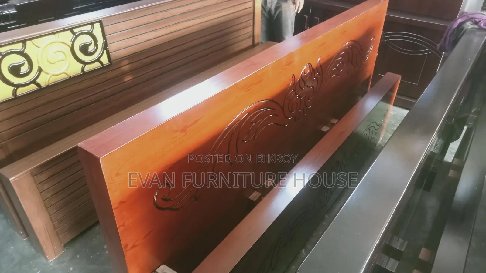 Large Size Diamond Flat Bed
