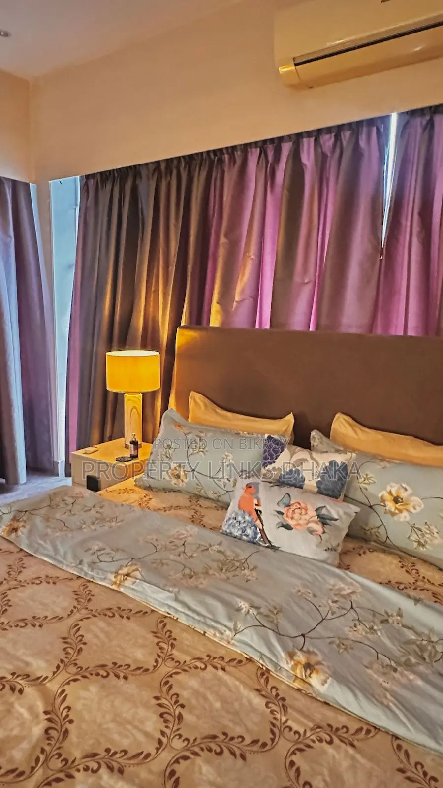 Exclusive apartment 3 beds 4 baths 3800 sft in Gulshan 1
