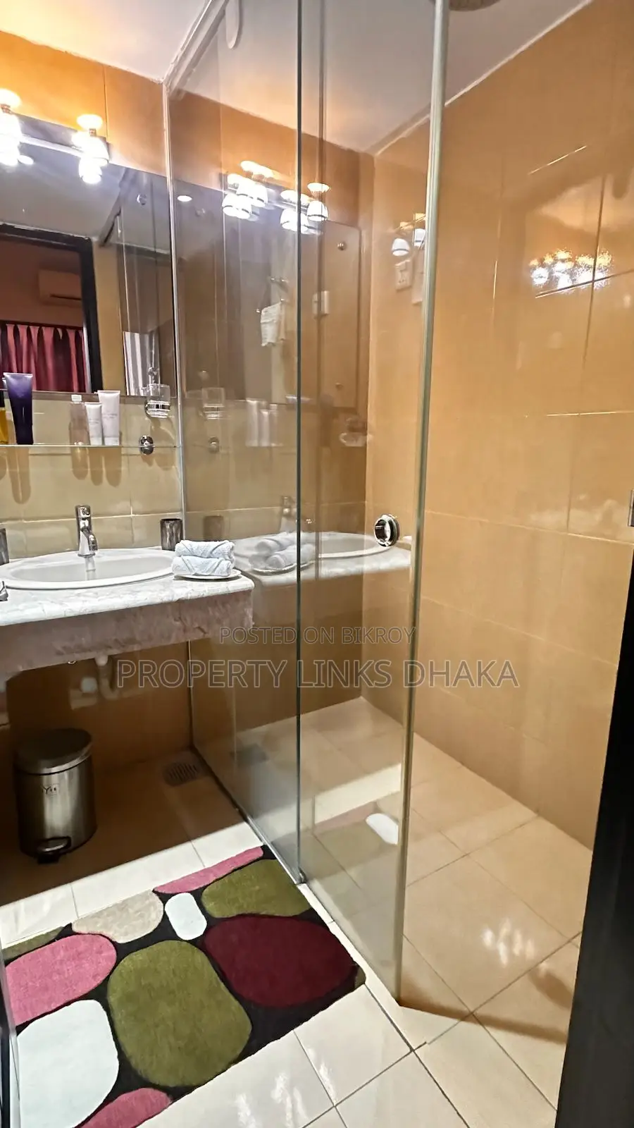 Exclusive apartment 3 beds 4 baths 3800 sft in Gulshan 1