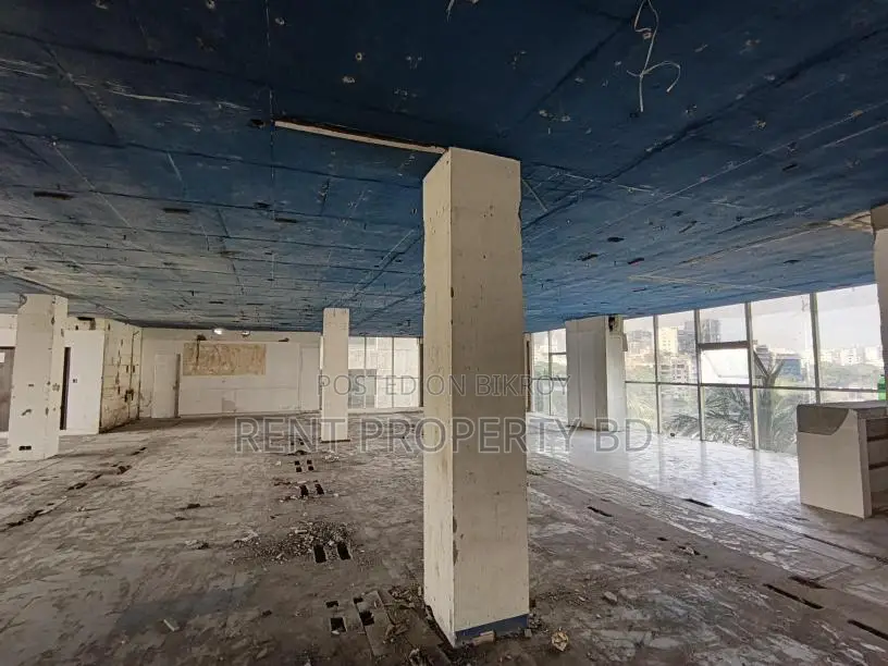 Banani 6900 Sft Commercial Space Rent