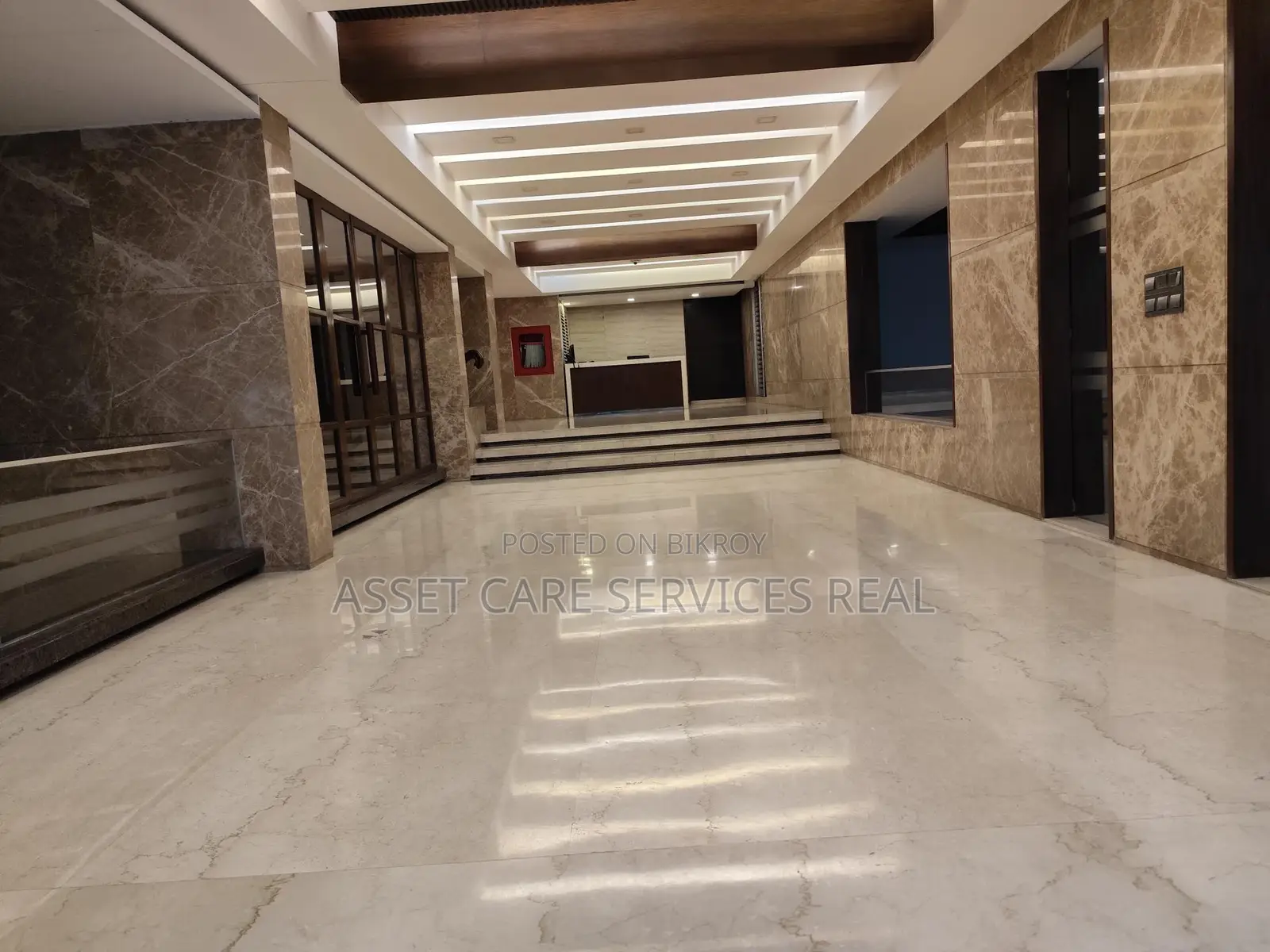 Baridhara Diplomatic Zone 4Bed Semi-Furnished Apartment Rent