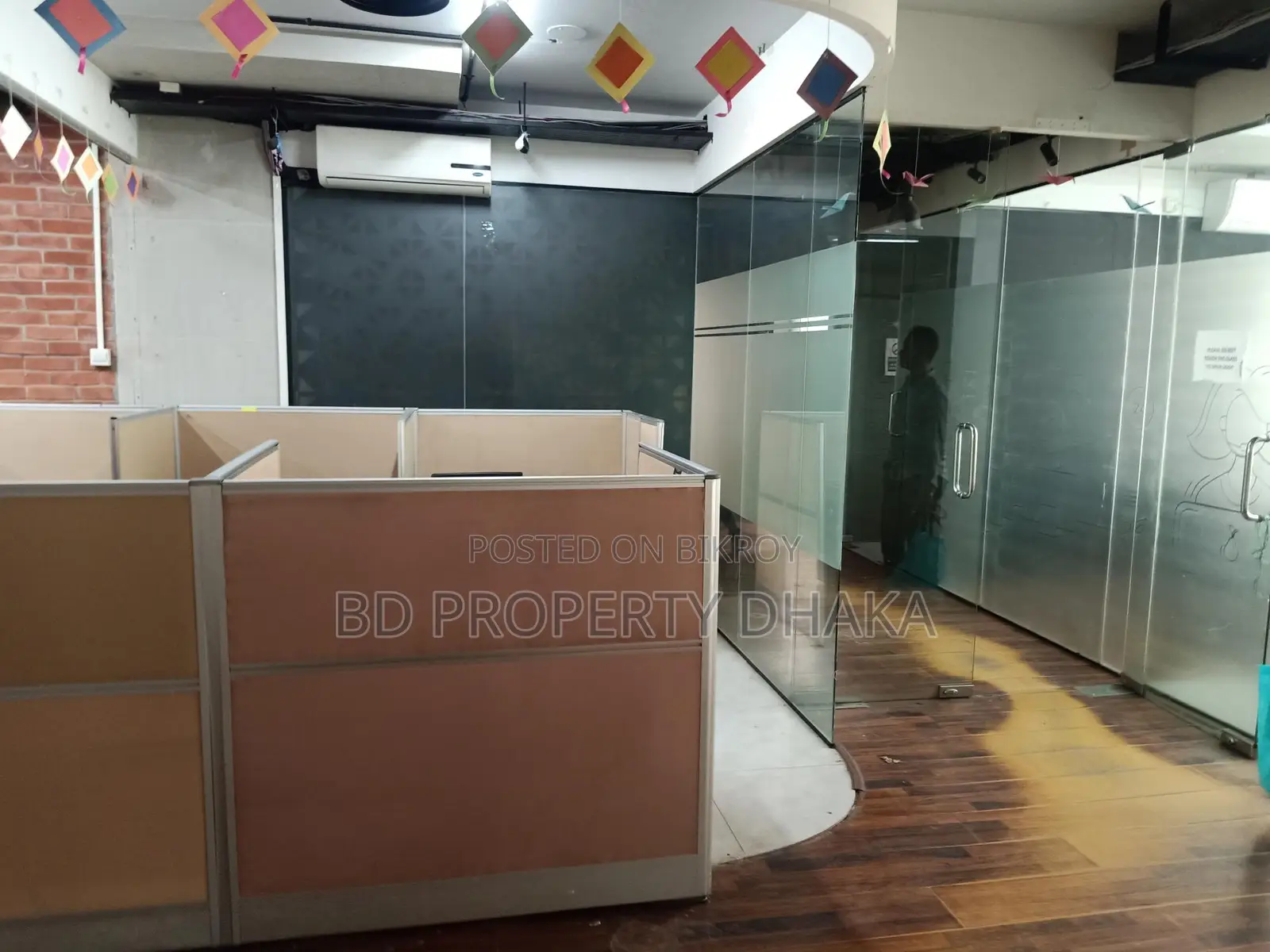 9000 Sqft Open Commercial Space Rent in Tajgao