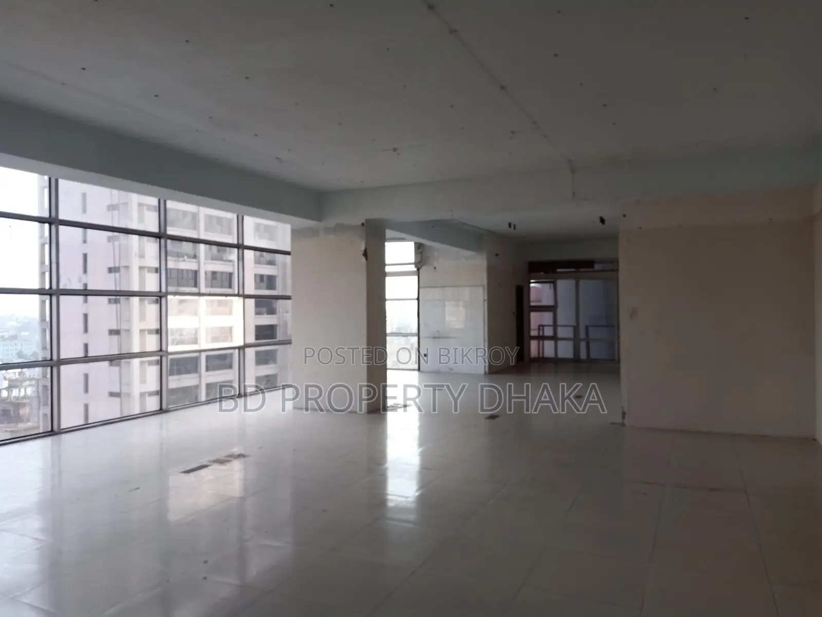 2800 Sqft Open Commercial Space Rent in Mohakali