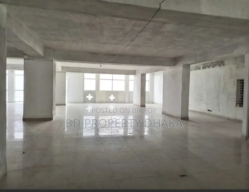 11000 Sqft Open Commercial Space Rent in Mohakali