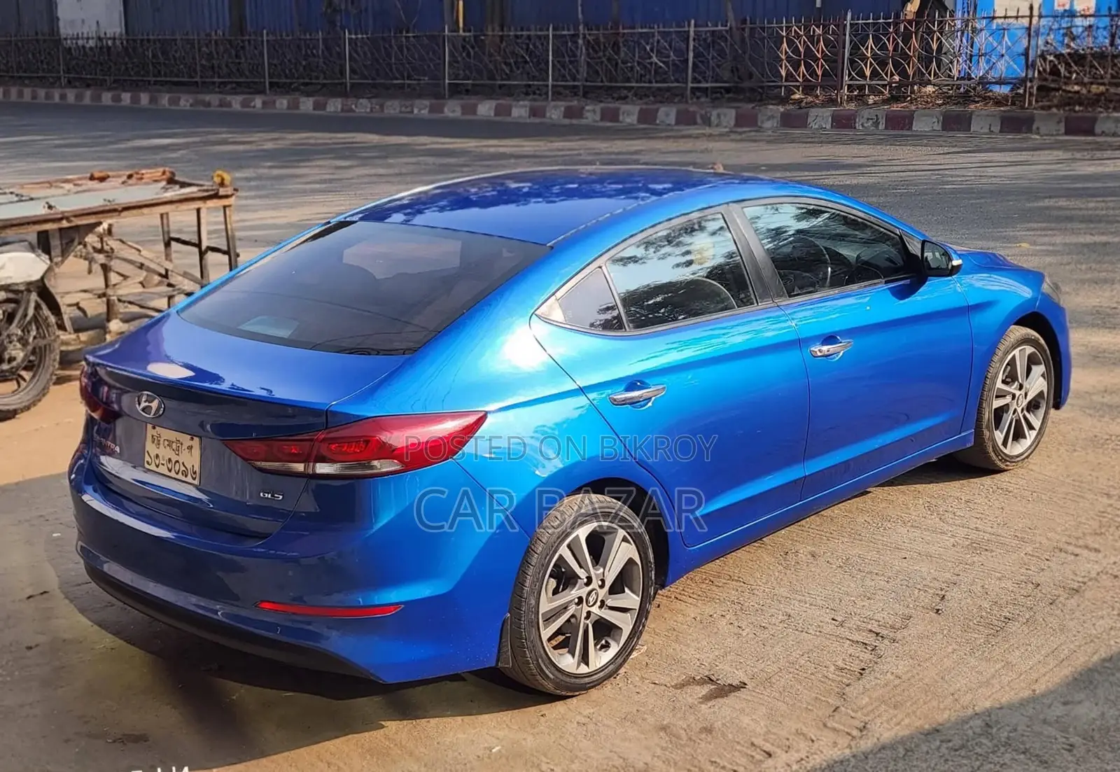 Hyundai Elantra GLS WITH SUNROOF 2015