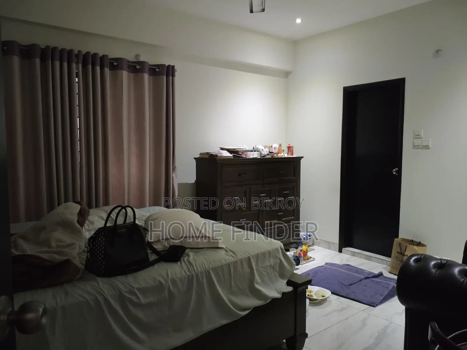 Good Quality 2700 Sqft Un-Furnished Apartment For Rent In Gulshan 2