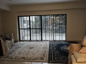 Good Quality 2700 Sqft Un-Furnished Apartment For Rent In Gulshan 2