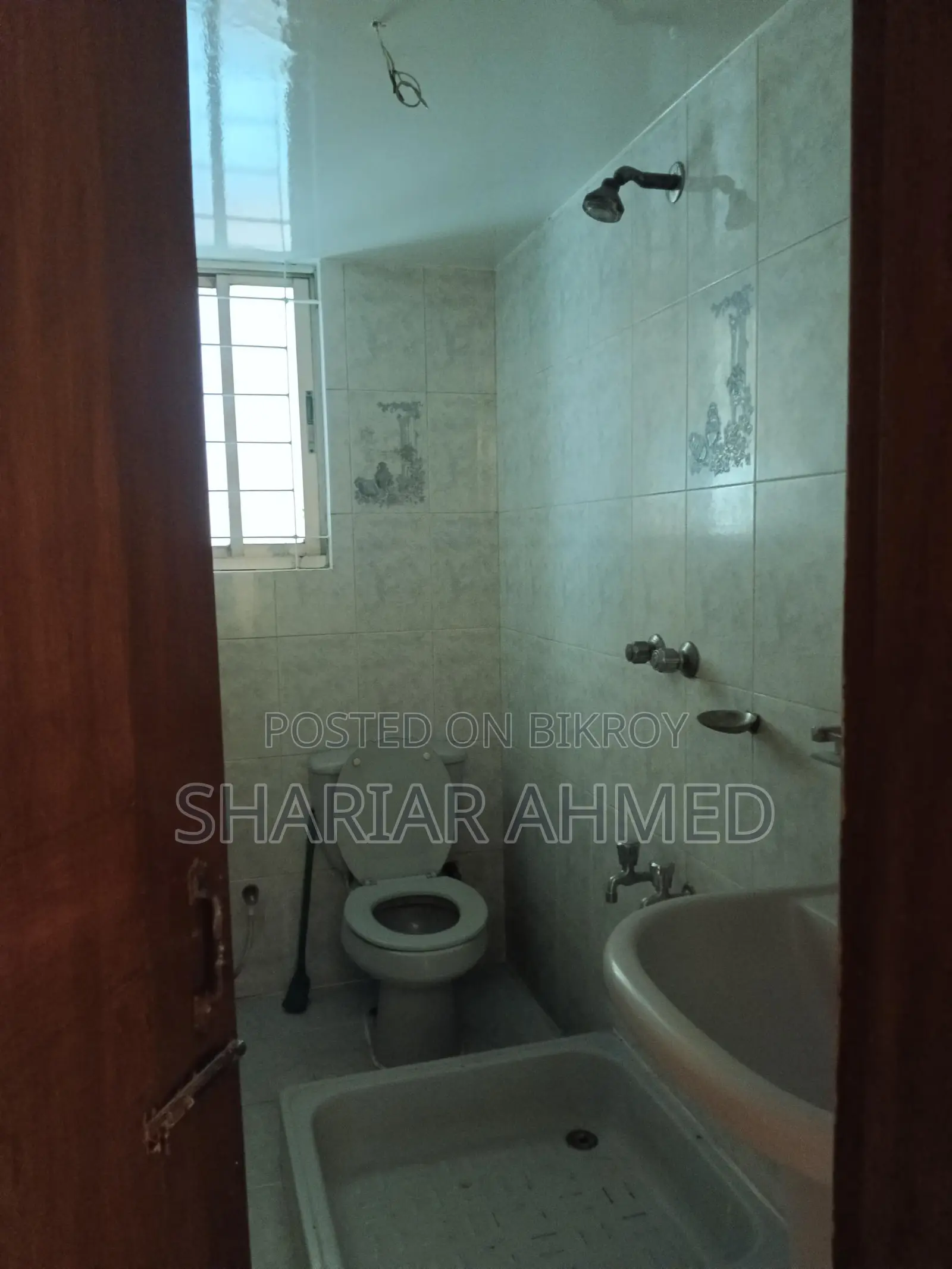2050 Sqft Office Space For Rent In Gulshan 2