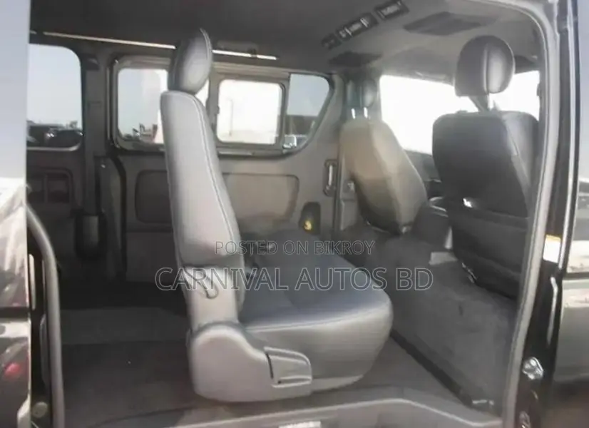 Toyota Hiace SUPER GL DARK PRIME 2021