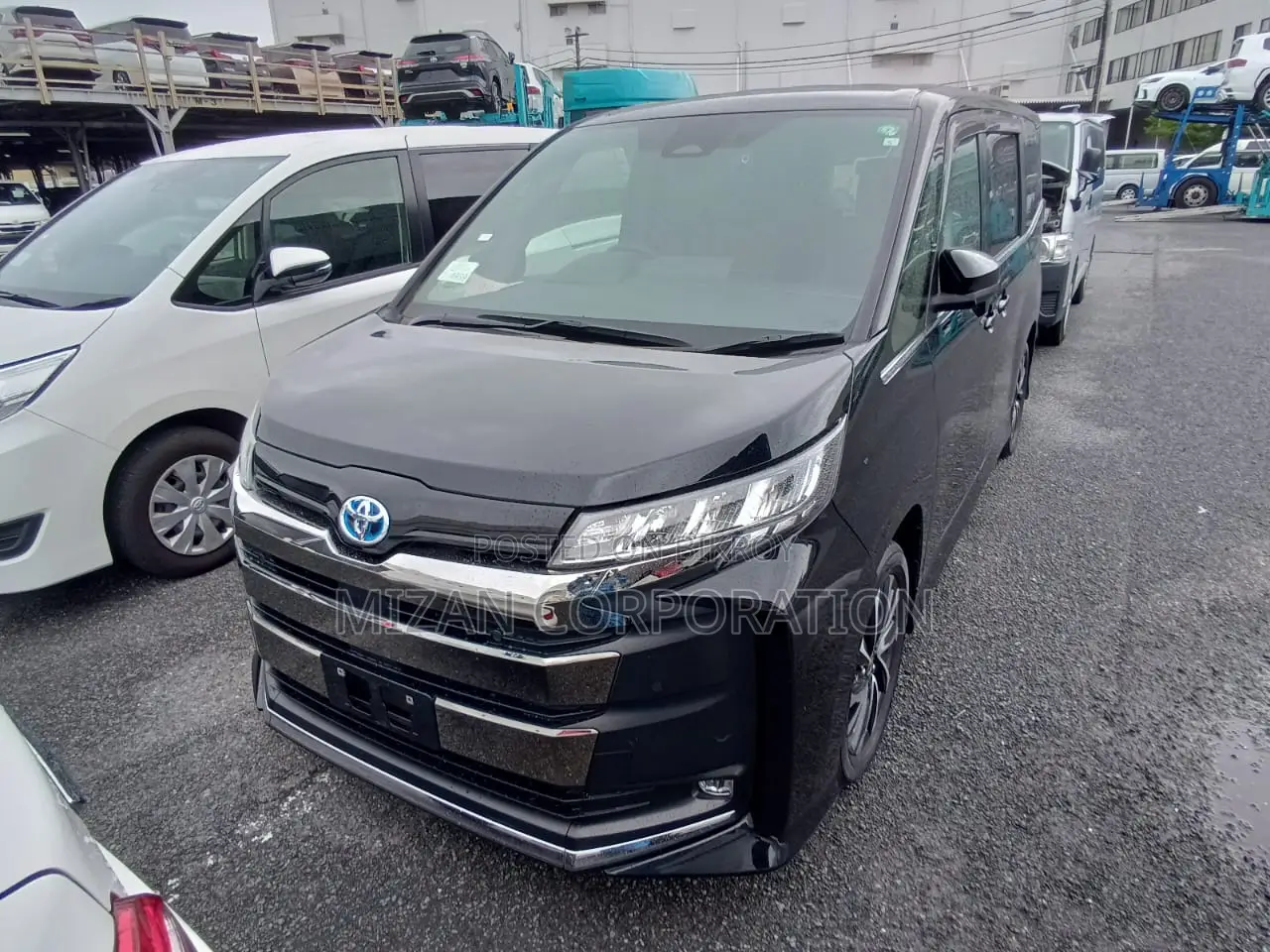 Toyota Noah SZ Package 2023