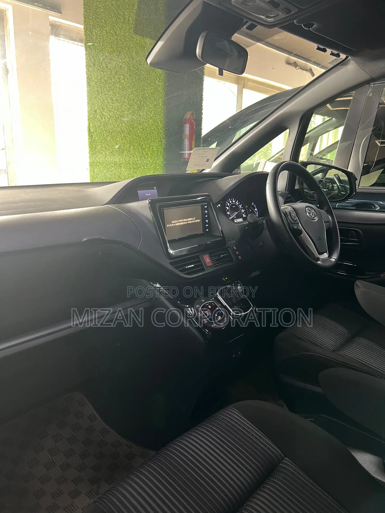 Toyota Voxy ZS KIRAMIKI 2020