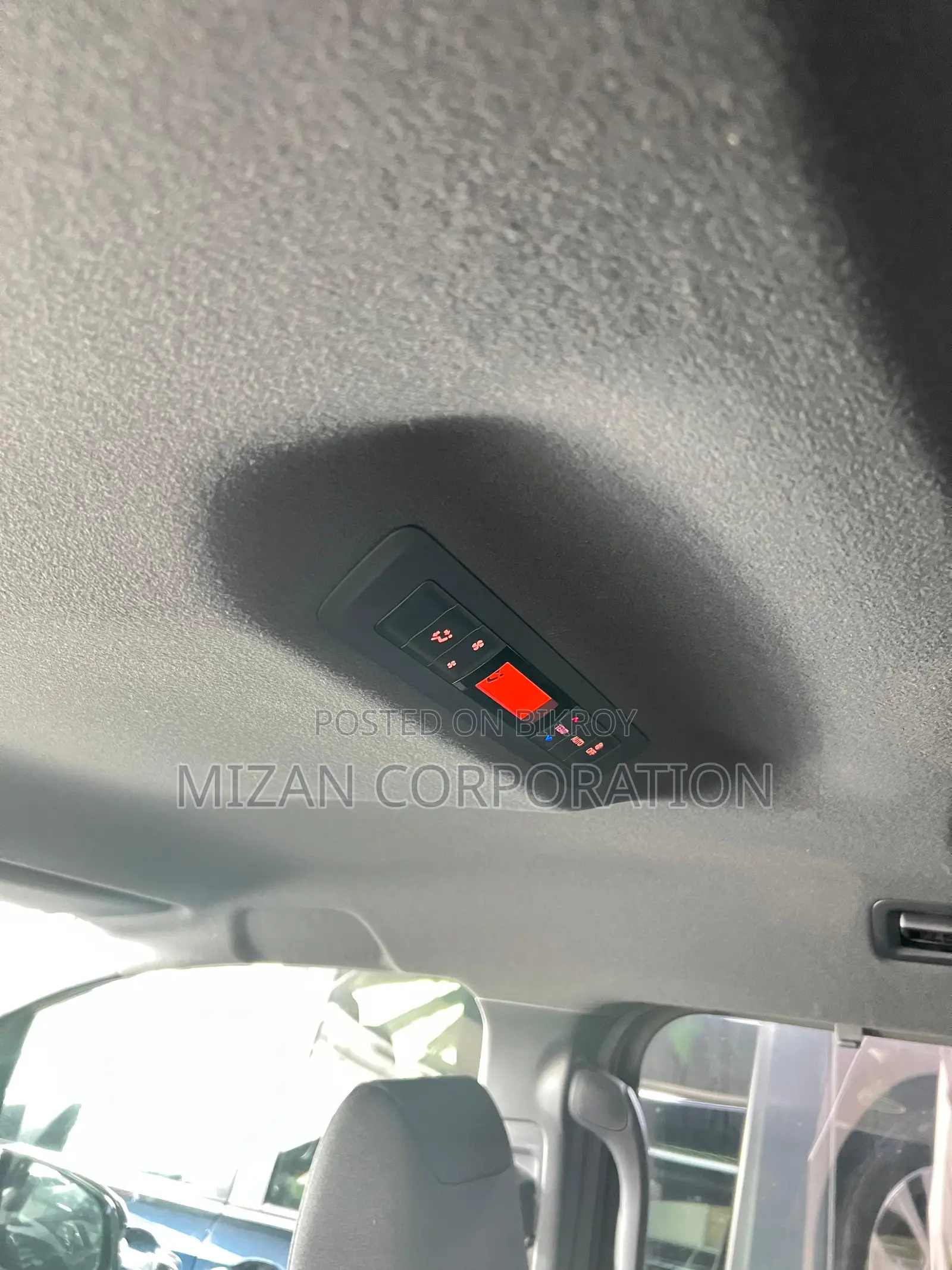 Toyota Voxy ZS KIRAMIKI 2020