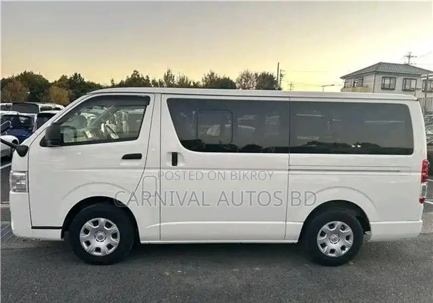 Toyota Hiace GL 2020