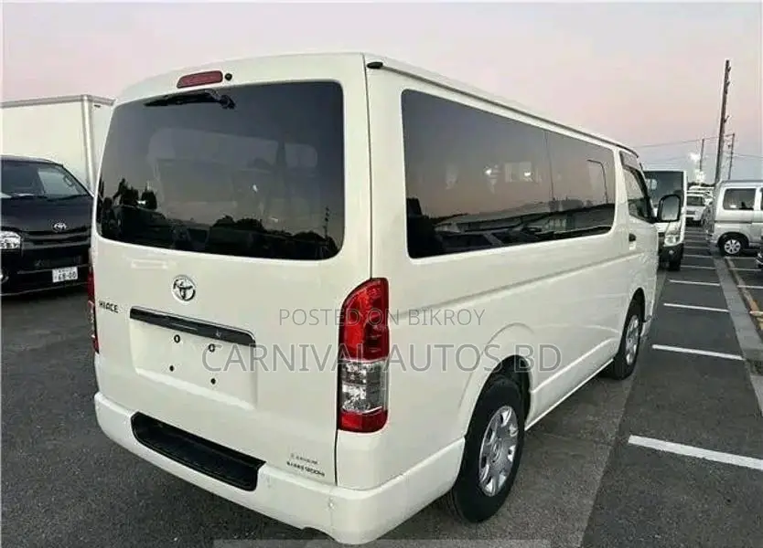 Toyota Hiace GL 2020