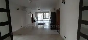 নর্থ গুলশানে জিম ও পুল সুবিধাসহ ৪ বেডরুমের সেমি-ফার্নিশড অ্যাপার্টমেন্ট ভাড়া